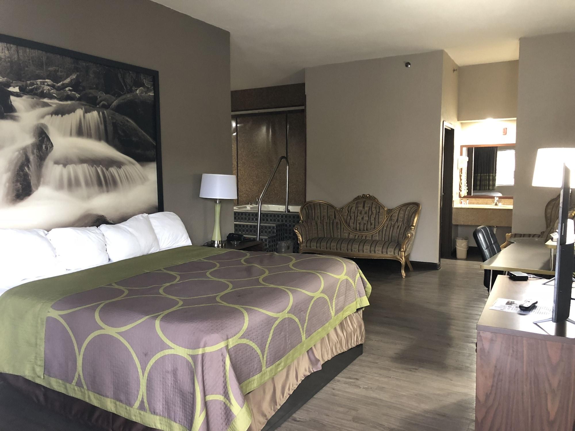 Super 8 By Wyndham Columbia Hotel Bagian luar foto