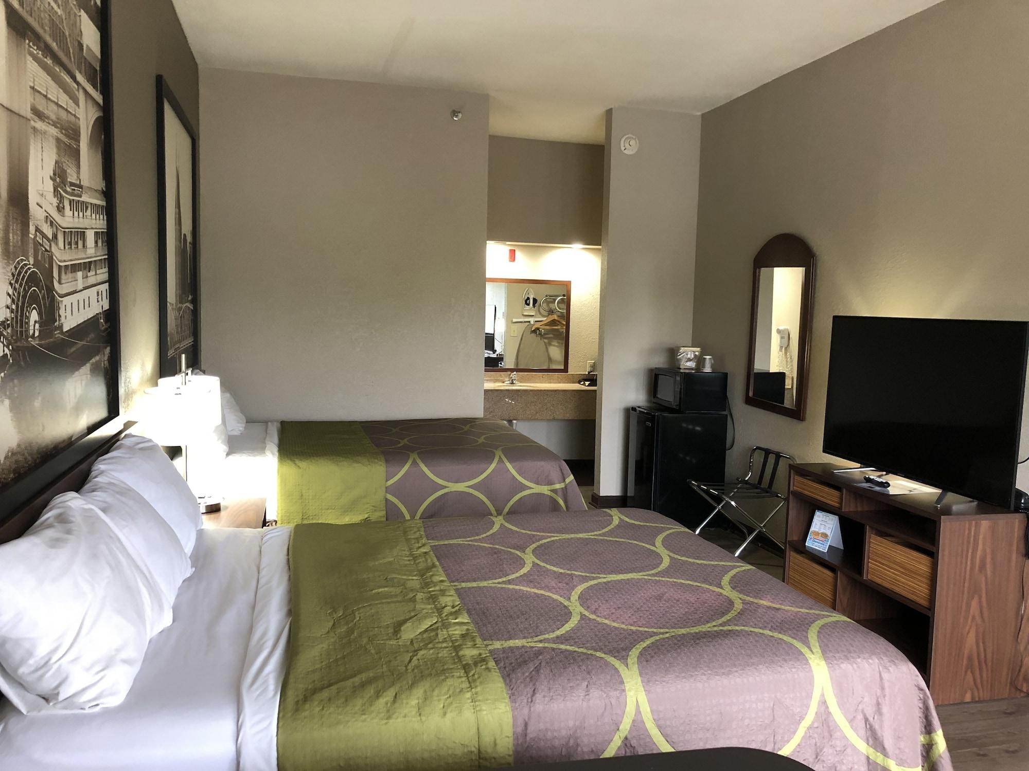 Super 8 By Wyndham Columbia Hotel Bagian luar foto